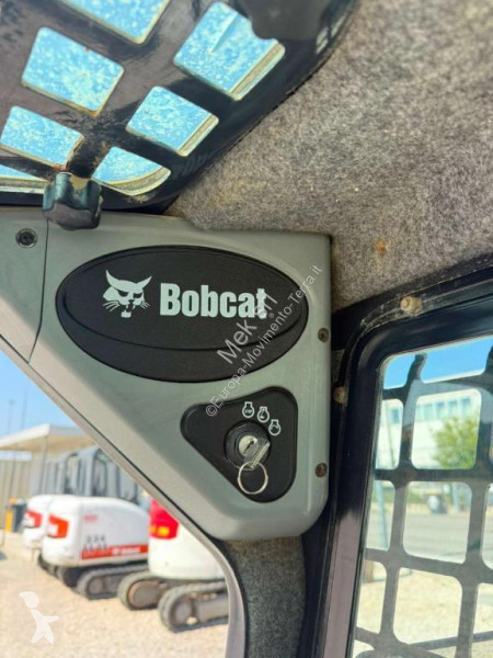 Pá carregadora Bobcat