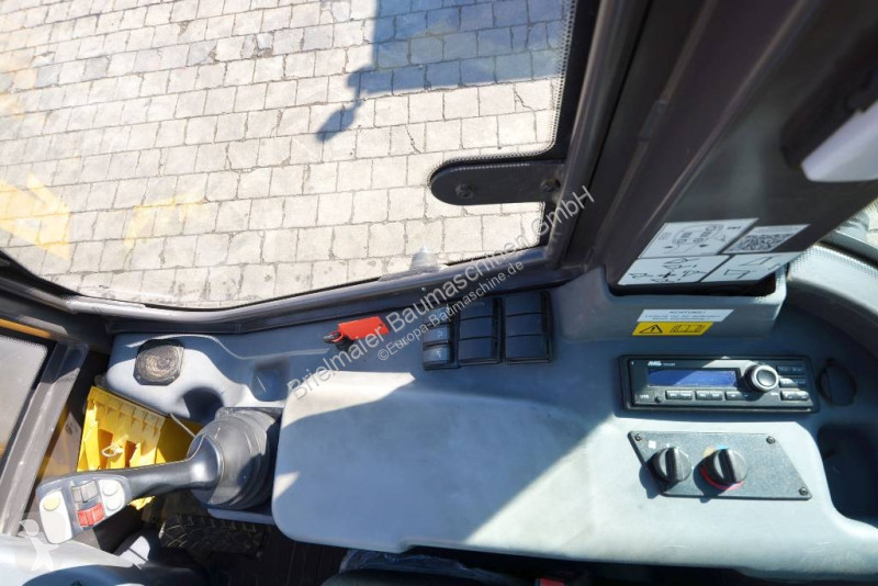 Chargeuse Mecalac AX 700