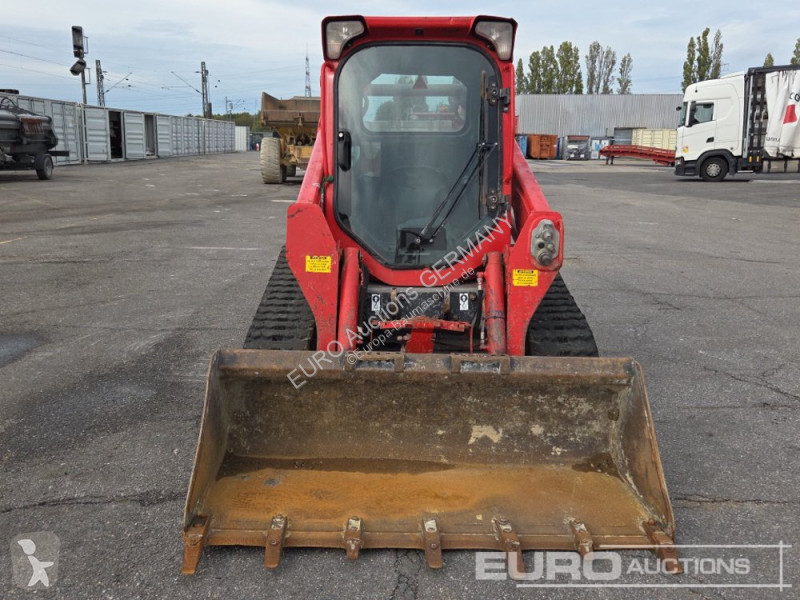 Товарач Bobcat T590