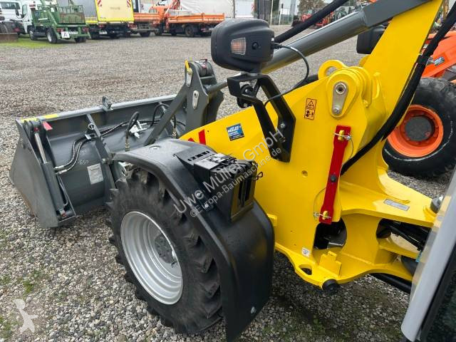 Товарач Wacker Neuson 750 Radlader 43.000 EUR