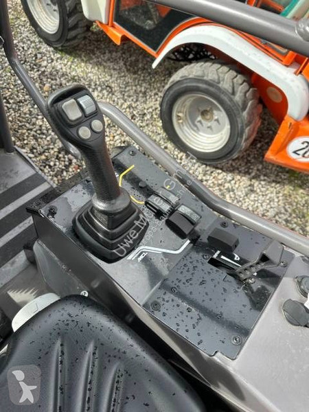 مُحمّلة Mecalac MCL 2 Radlader 24.000 EUR...