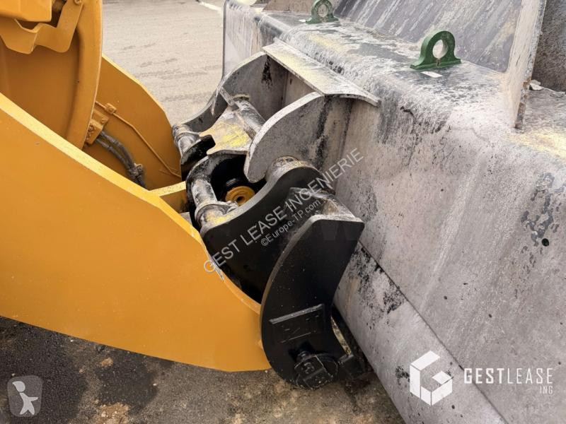 مُحمّلة Caterpillar  972M
