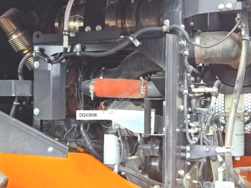 Товарач Hitachi