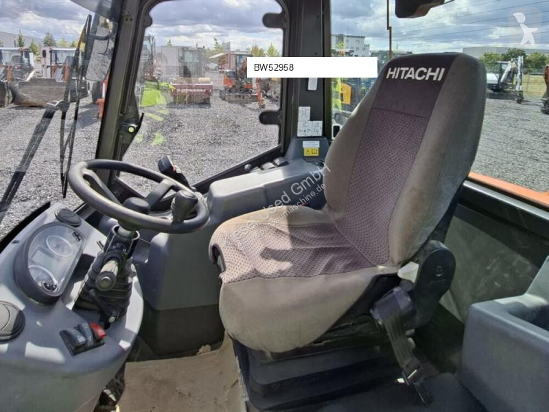 Shovel Hitachi 6