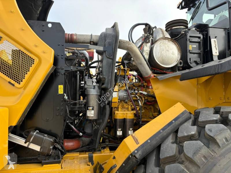 Shovel Caterpillar 972 XE