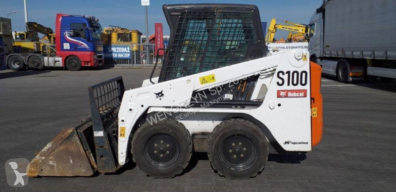 Nakladač Bobcat Miniładowarka kołowa BOBCAT S100