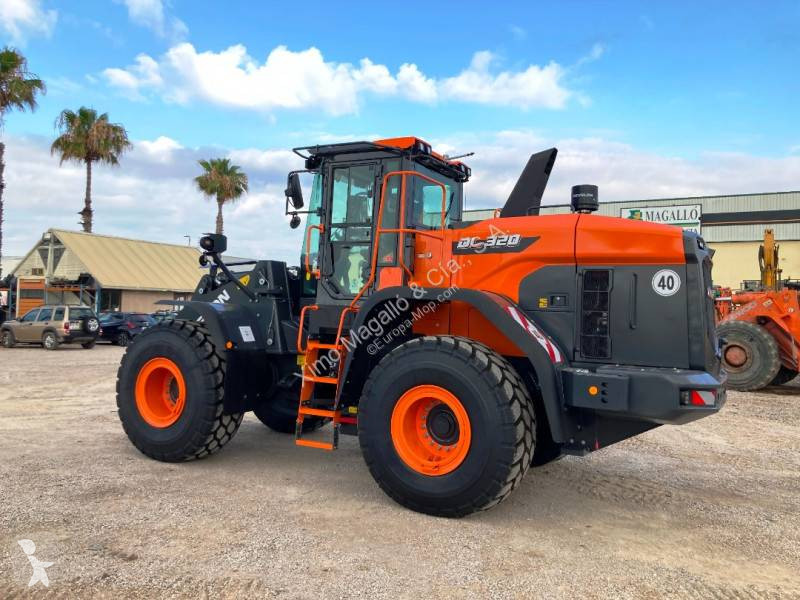 Incarcator Doosan DL320-7