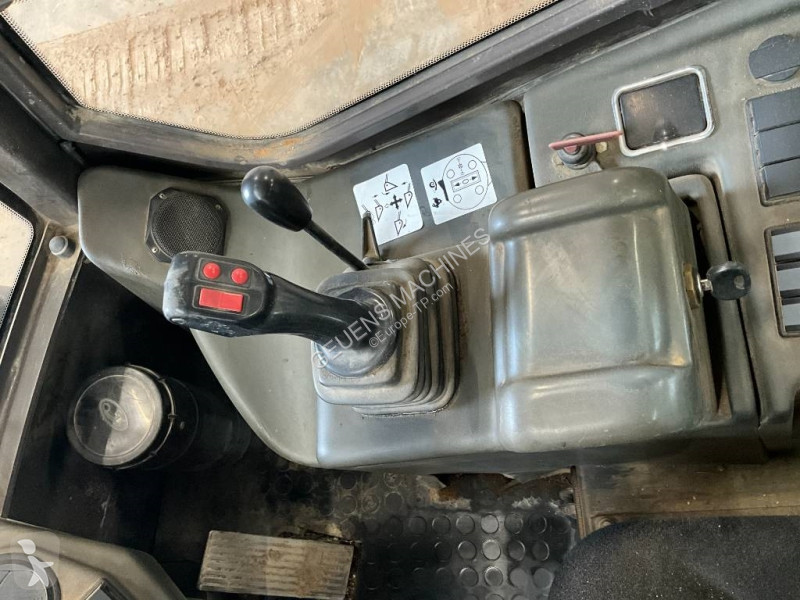 Shovel Mecalac AX 850