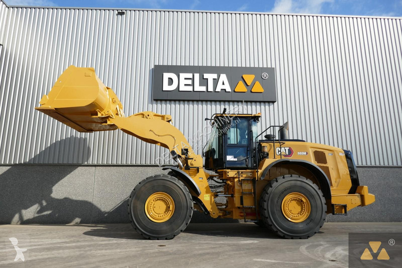 Shovel Caterpillar 980M