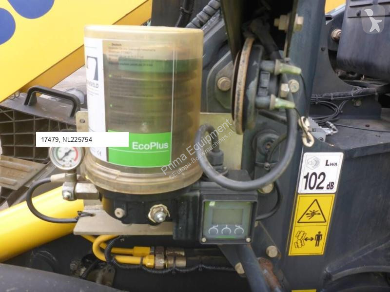 Shovel Komatsu WA100-8E0