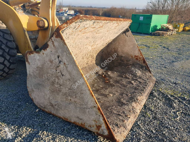 Pala Komatsu WA320-8