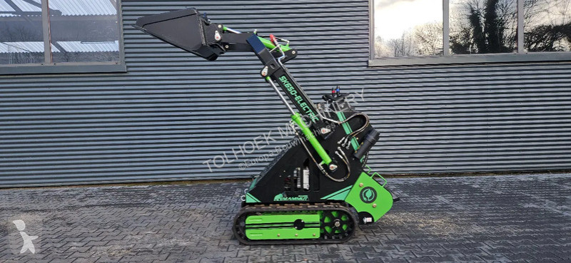 Shovel  SK 650 ELECTRIC SKIDSTEER LOADER