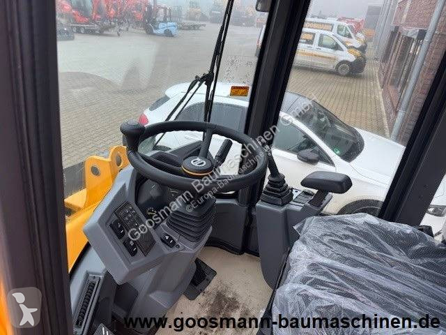 مُحمّلة Volvo L30G