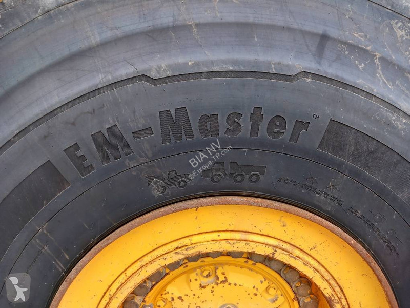 Læssemaskine Komatsu WA500-7