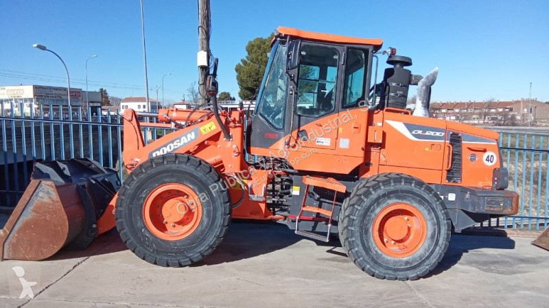 Pala cargadora Doosan 200-5