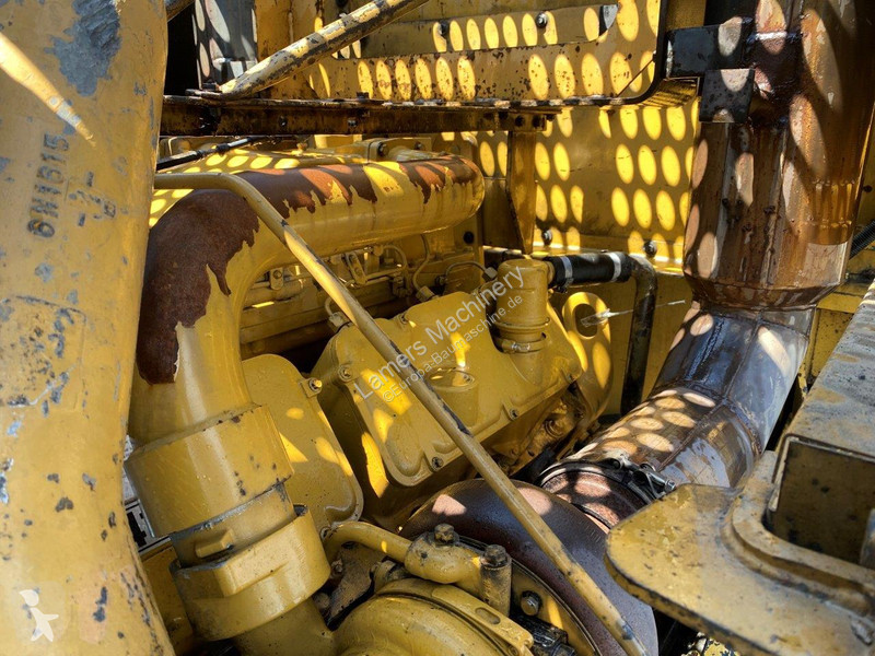 Shovel Caterpillar NVT