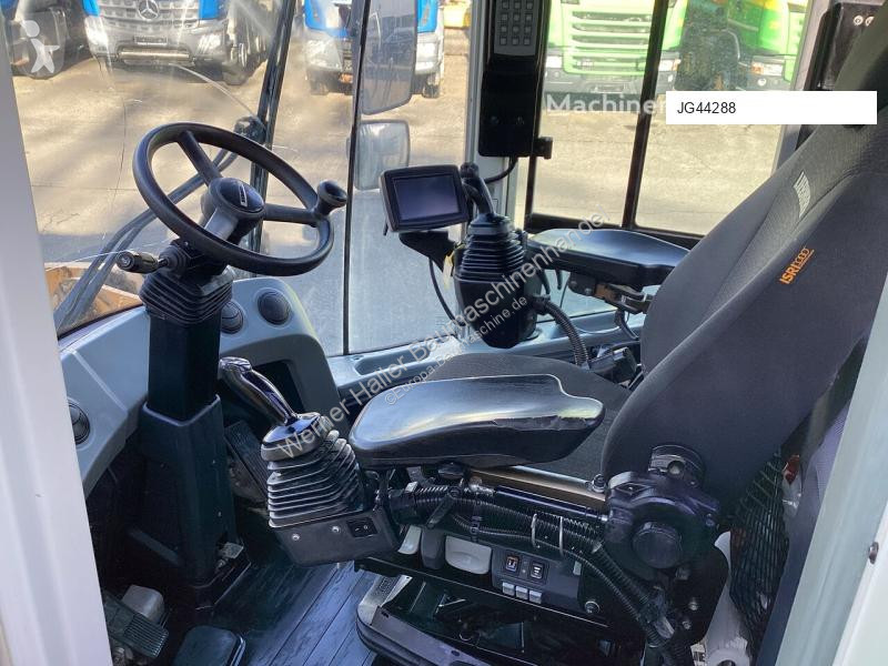 Shovel Liebherr XPower IV