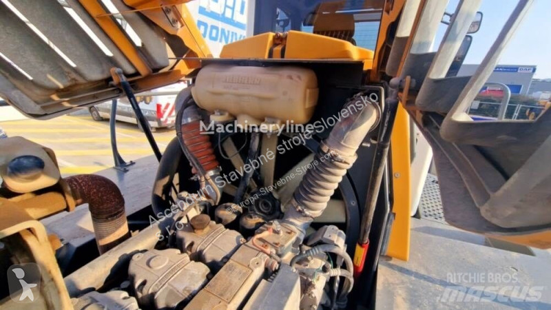 Pala cargadora Liebherr 556