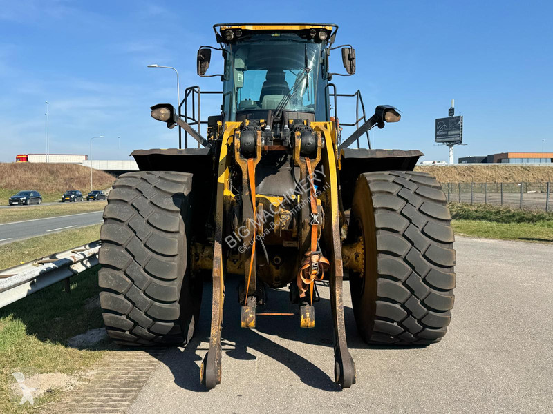 Shovel Caterpillar 980M