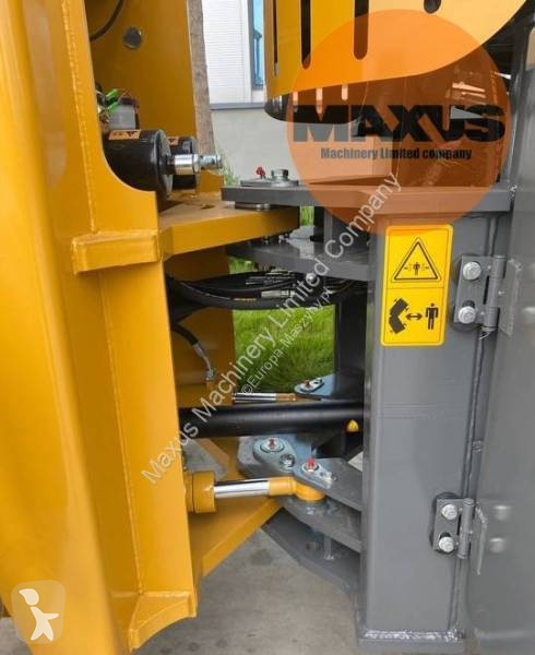 Shovel Maxus in stock I Poland!!! Radlader...
