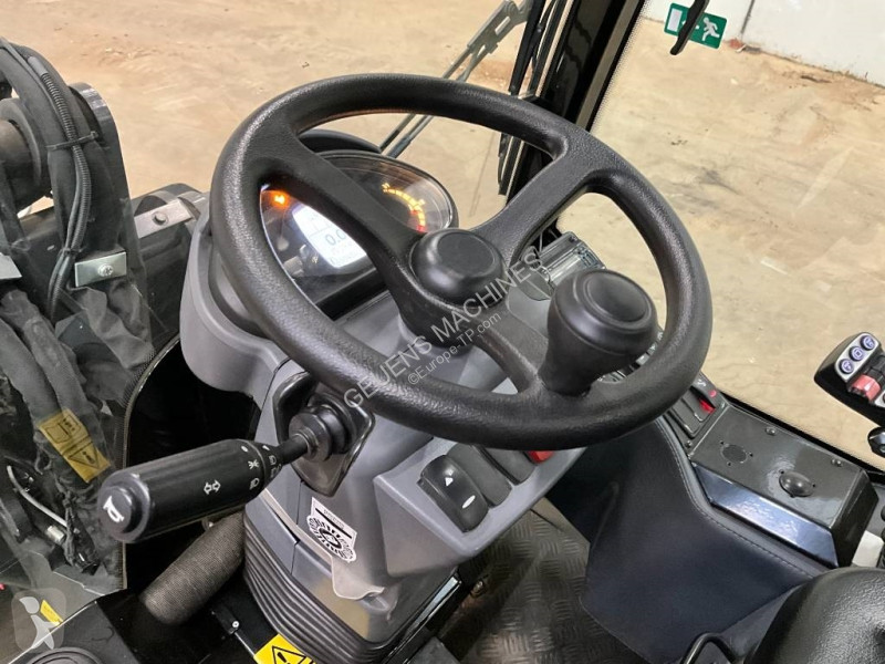 Pala cargadora Kubota RT 280
