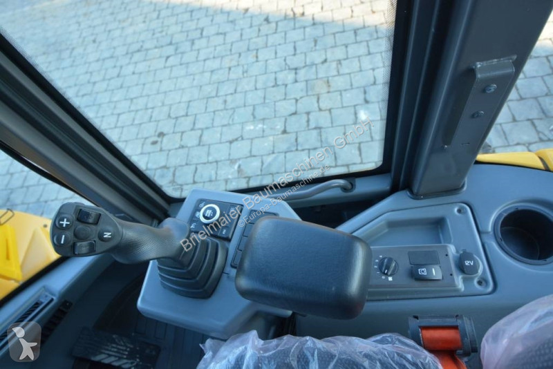 Shovel Volvo H