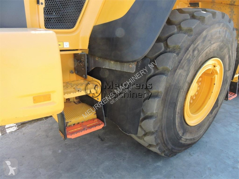 Nakladač Volvo L150H