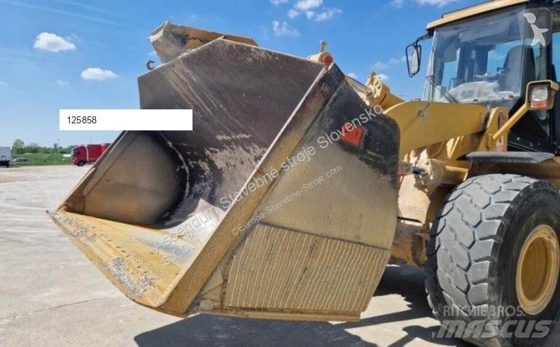 Shovel Caterpillar