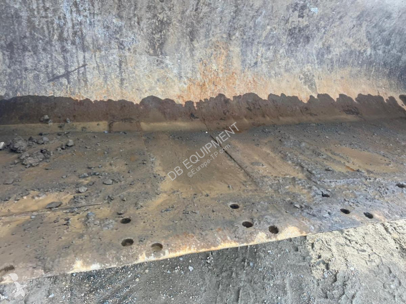 Shovel Hitachi Chargeuse 23T