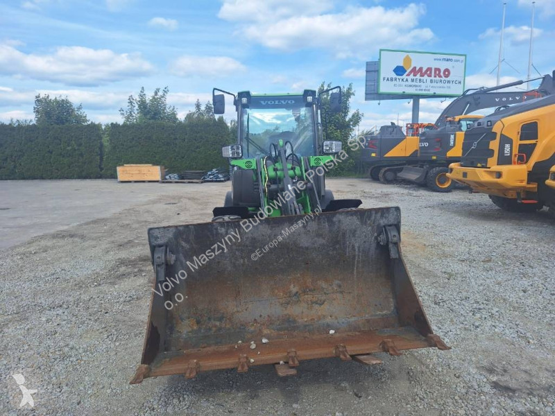 Lastare Volvo JL25H ELECTRIC