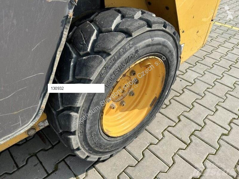 Shovel Volvo MC70C