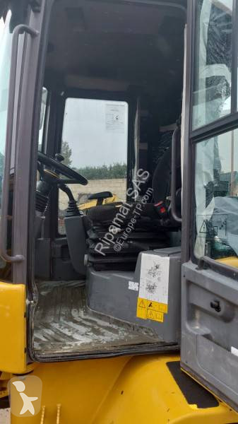 Nakladač Volvo L30G