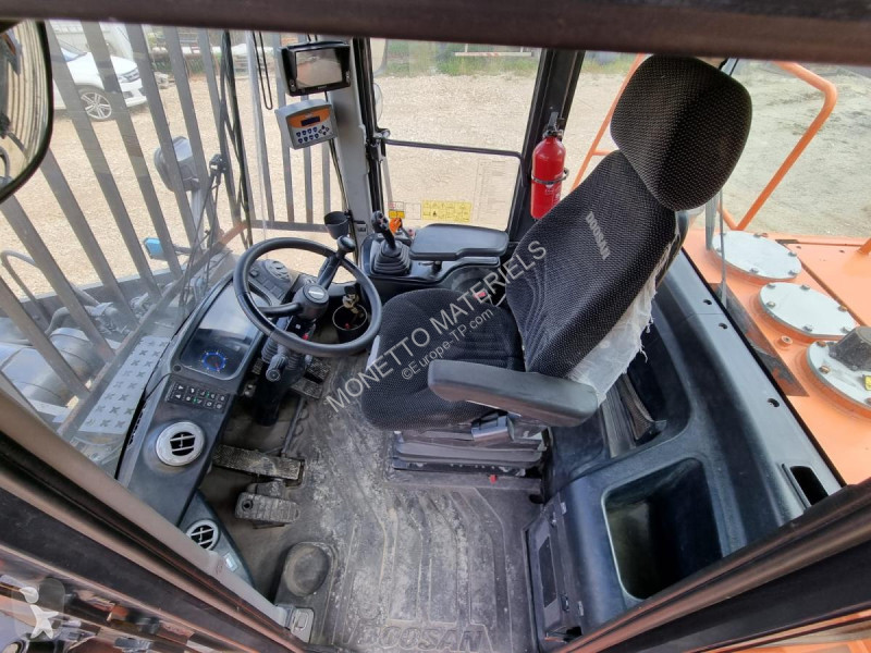 Chargeuse Doosan