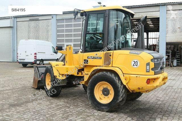 Shovel Volvo G, 4+1 Schaufel, Palettengabel,...