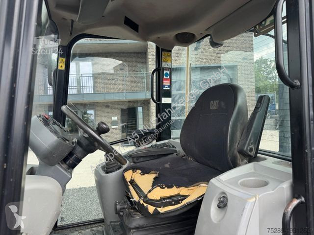 Incarcator Caterpillar 908M Radlader 6460 Kg...