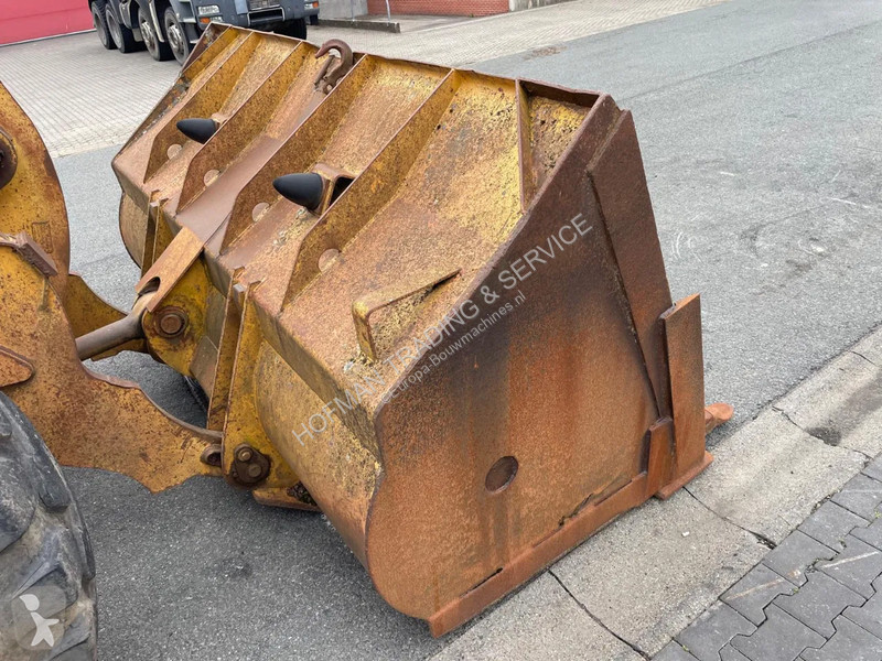 Shovel Liebherr
