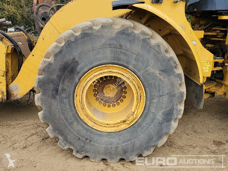 Shovel Caterpillar