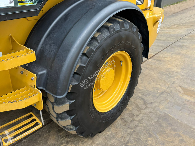 Pala Caterpillar M - Bucket + forks