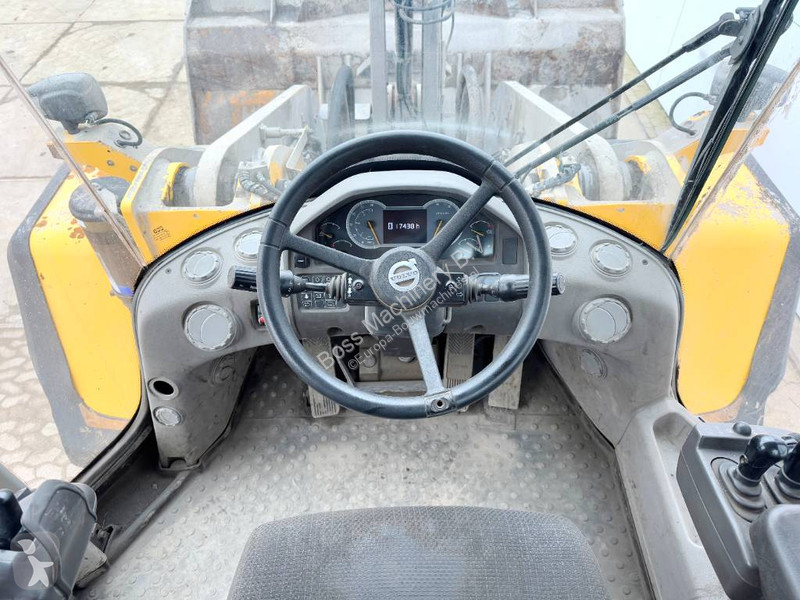 Shovel Volvo L220H - CDC Steering / Dutch Machine