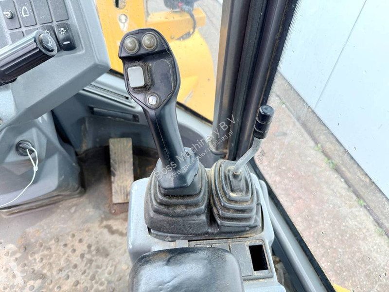 Nakladač Volvo G - German Machine / Quick Coupler
