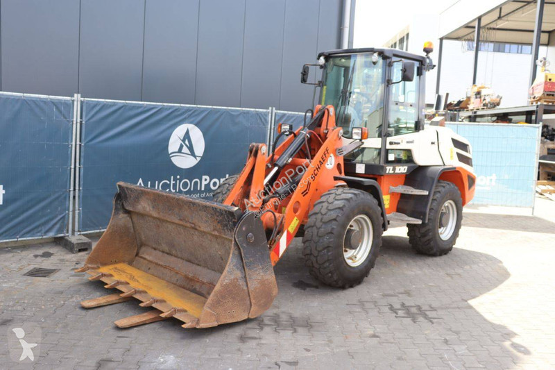 Pala cargadora Schaeff TL100