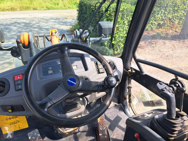 مُحمّلة Komatsu WA70-7