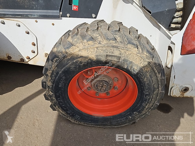Pala cargadora Bobcat S76