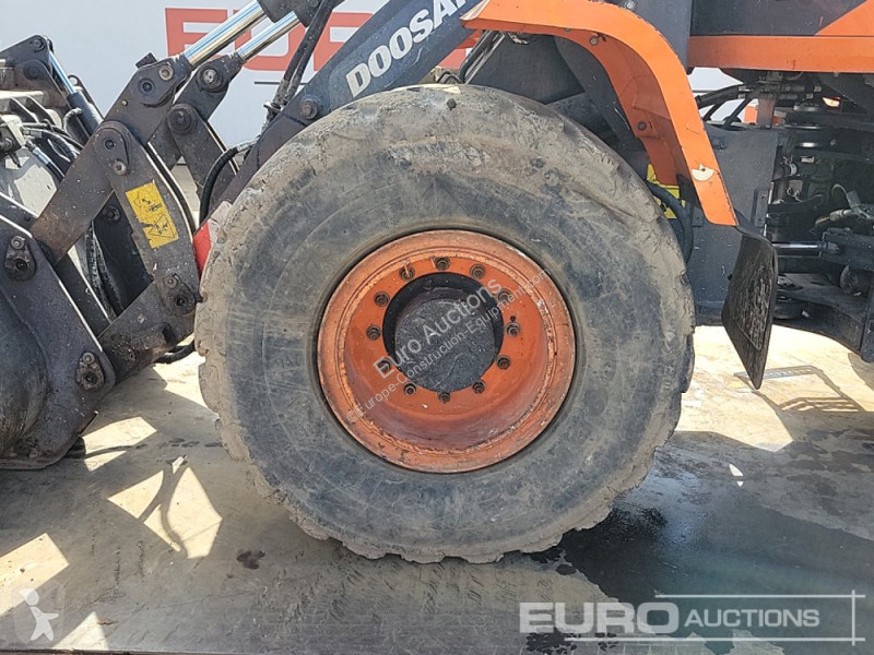 Shovel Doosan DL200TC-5