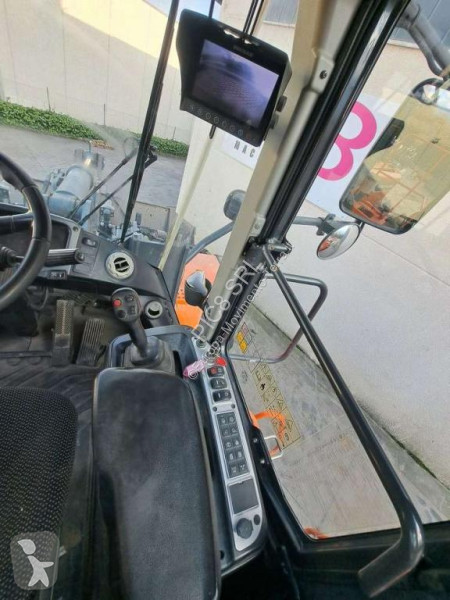 Nakladač Doosan 5