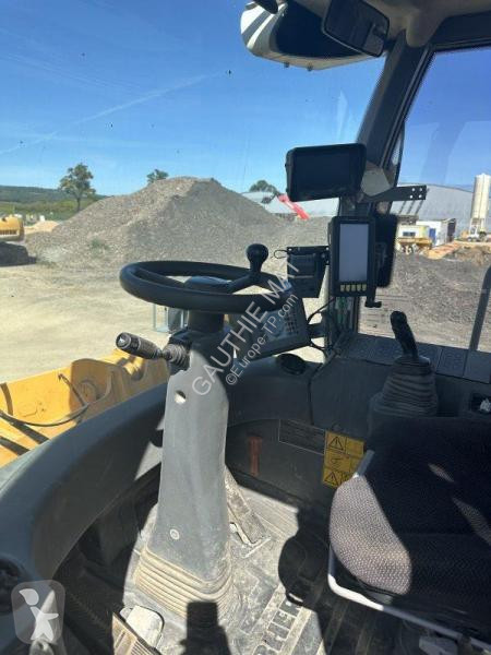 Chargeuse Liebherr 2plus2
