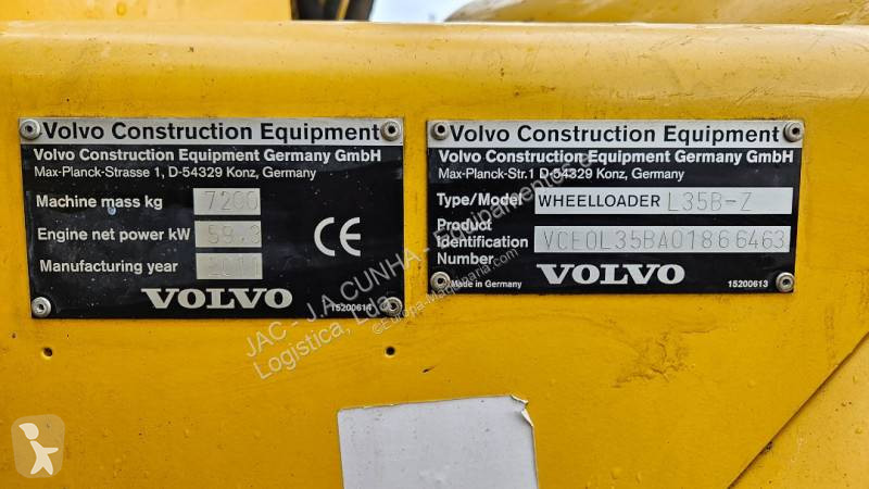Nakladač Volvo