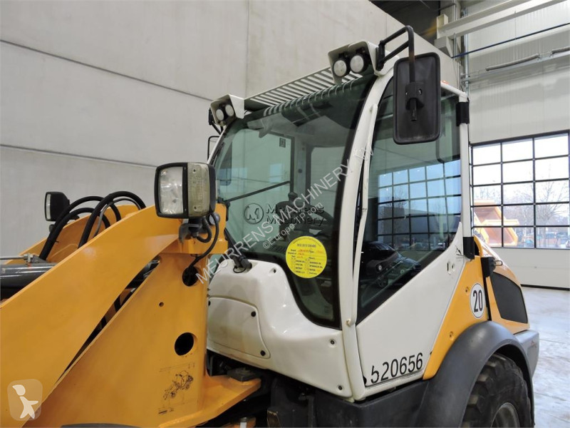 Nakladač Liebherr L508 + FORK