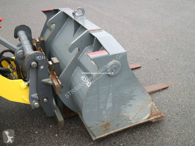 Фронтальный погрузчик Wacker Neuson
