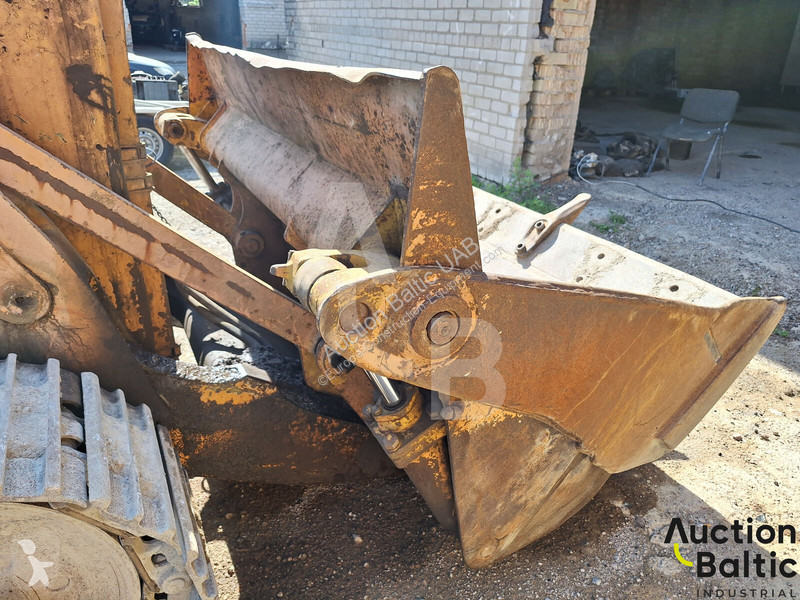 مُحمّلة Komatsu 1